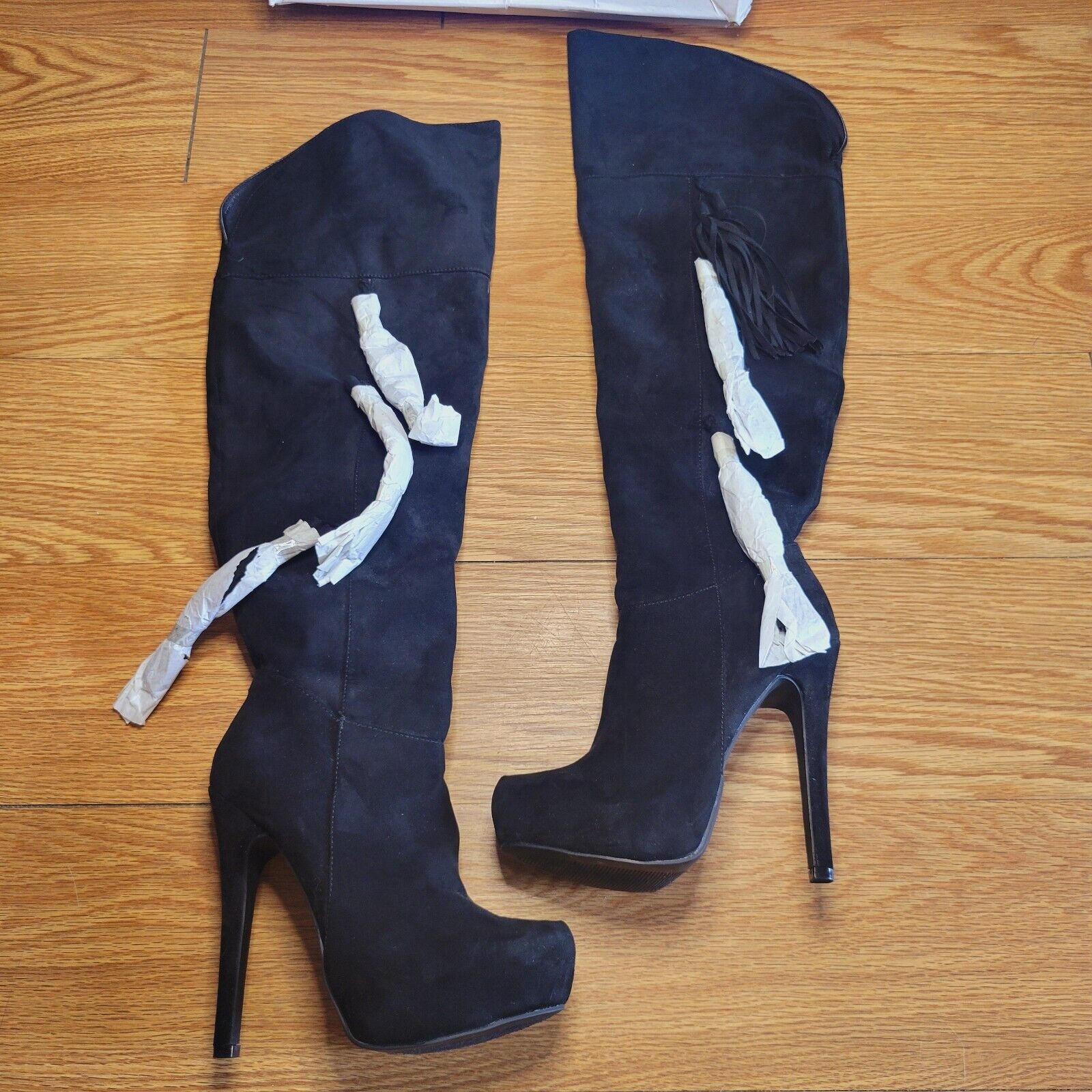 Just Fab Sondre Faux Suede Knee High Boots Size 7.5 Black Tassle Side Zip New